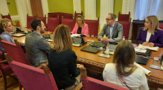 31. oktobar 2022. Potpredsednik Narodne skupštine dr Zoran Lutovac u razgovoru sa predstavnicima nezavisne zajednice Kreni-Promeni